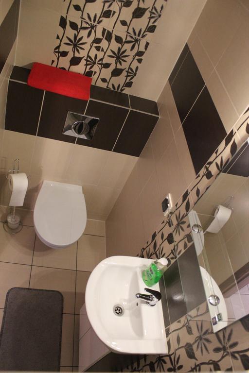 Oaza Hotell Turawa Rum bild